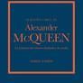 PEQUEO LIBRO DE ALEXANDER MCQUEEN
