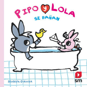 PIPO Y LOLA SE BA�AN